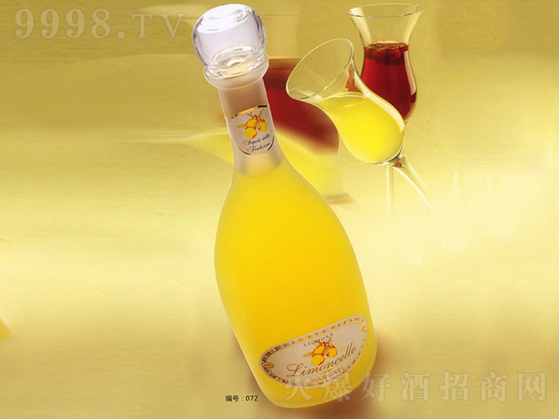 �������ھ�ƿ��28�� 700ml��