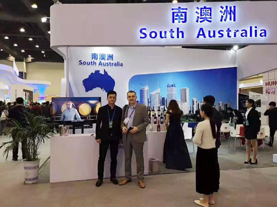 @Ϣޕr(sh)ػI(mi)tԽҰ܇(ch)