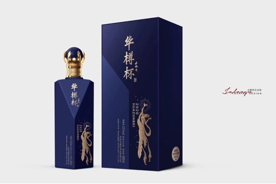 華樽杯酒業(yè):以“三品戰(zhàn)略”搶攻醬酒腰部市場 華樽杯酒業(yè):以“三品戰(zhàn)略”搶攻醬酒腰部市場