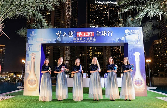 ӹɷݣw{(ln)ɫ(mng)Ƅ(dng)Ї(gu)׾