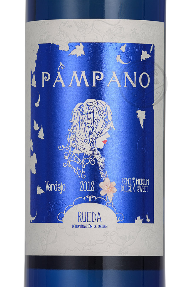 �������{(l��n)ɫ��Ů��������Ѿ�