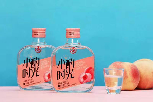 小酌時光牌蜜桃味露酒【20° 168ml】