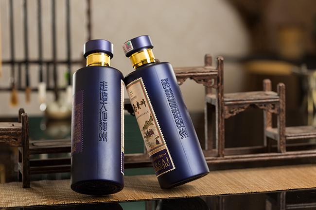 多彩貴州酒藍彩 醬香型白酒【53° 500ml】