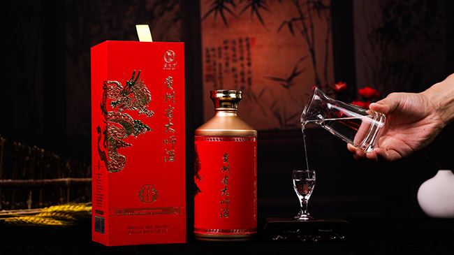 貴州省大師酒游云驚龍 醬香型【53度 500ml】