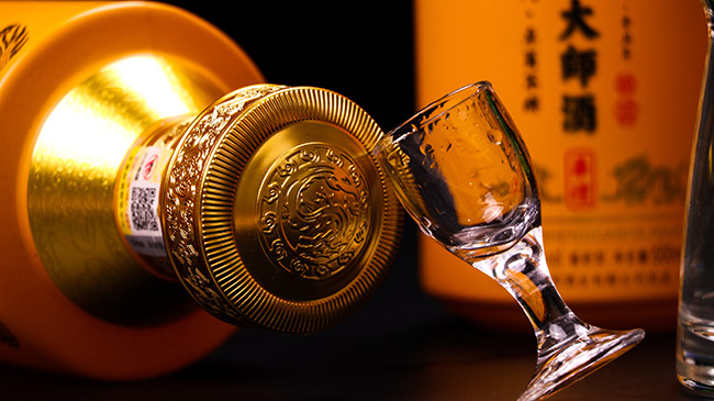 貴州省大師酒華禮 醬香型【53度 500ml】